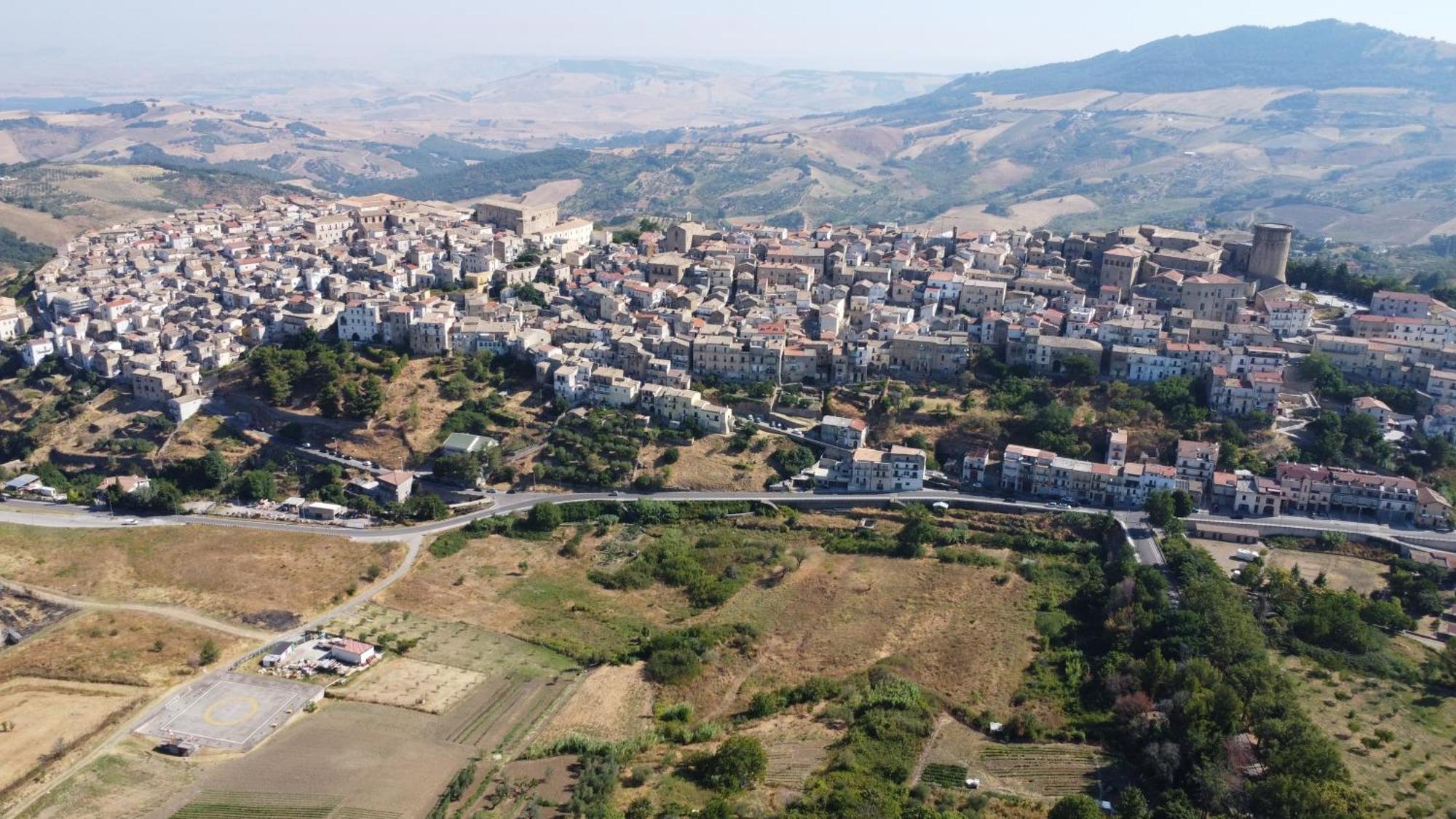 Comfort, Parcheggio E Balcone Su Tricarico In Basilicata, Io Sono Qui Bagian luar foto