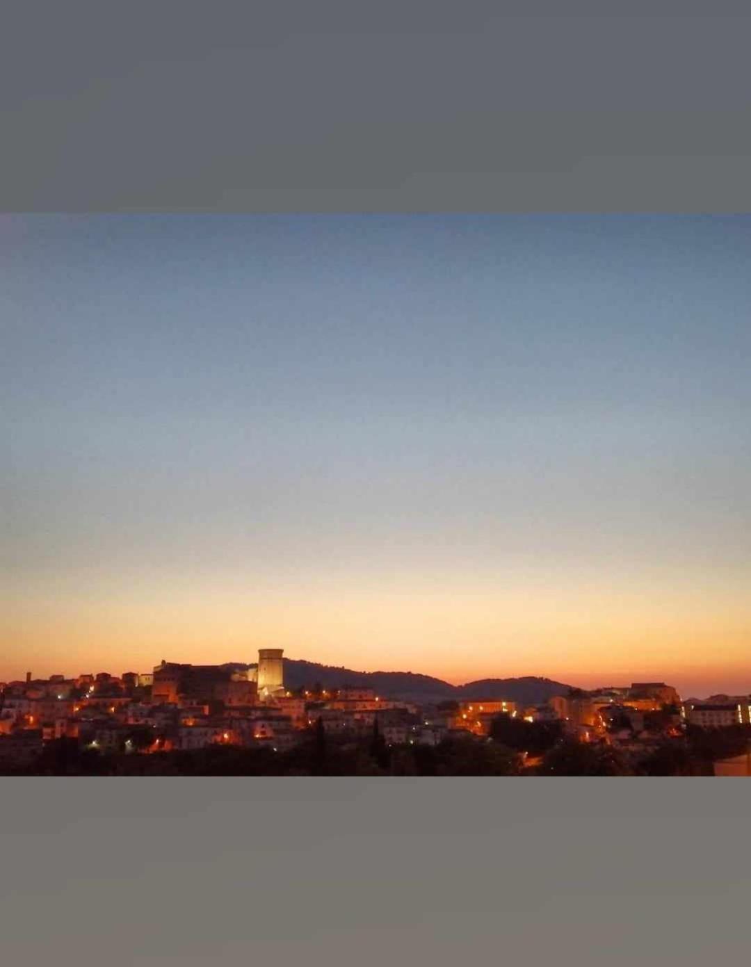 Comfort, Parcheggio E Balcone Su Tricarico In Basilicata, Io Sono Qui Bagian luar foto